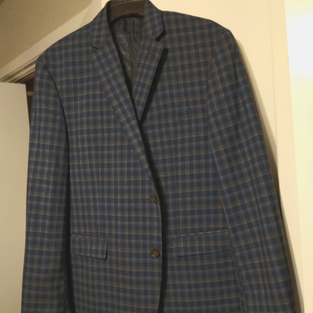 Jacket - Picture 1 of 8